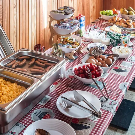 Postarski Dom On Vrsic بيت ضيافة