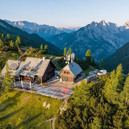 Postarski Dom On Vrsic * كْرانْيِسكا غورا