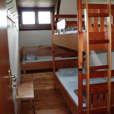 Postarski Dom On Vrsic *