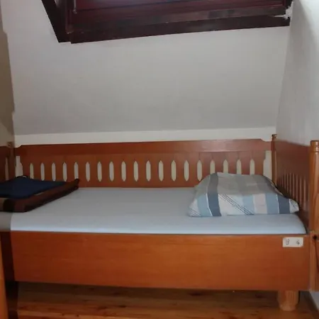 Postarski Dom On Vrsic كْرانْيِسكا غورا