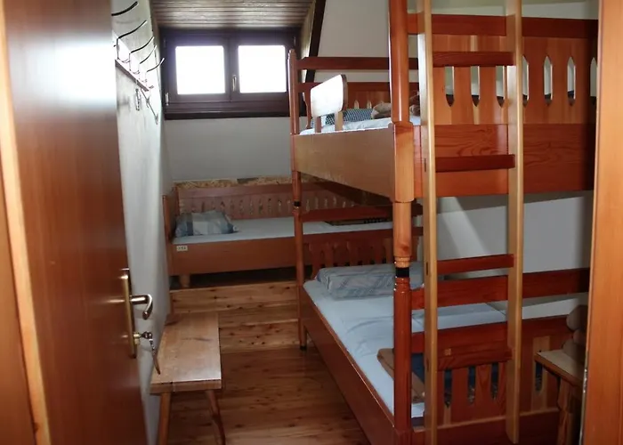 Postarski Dom On Vrsic *